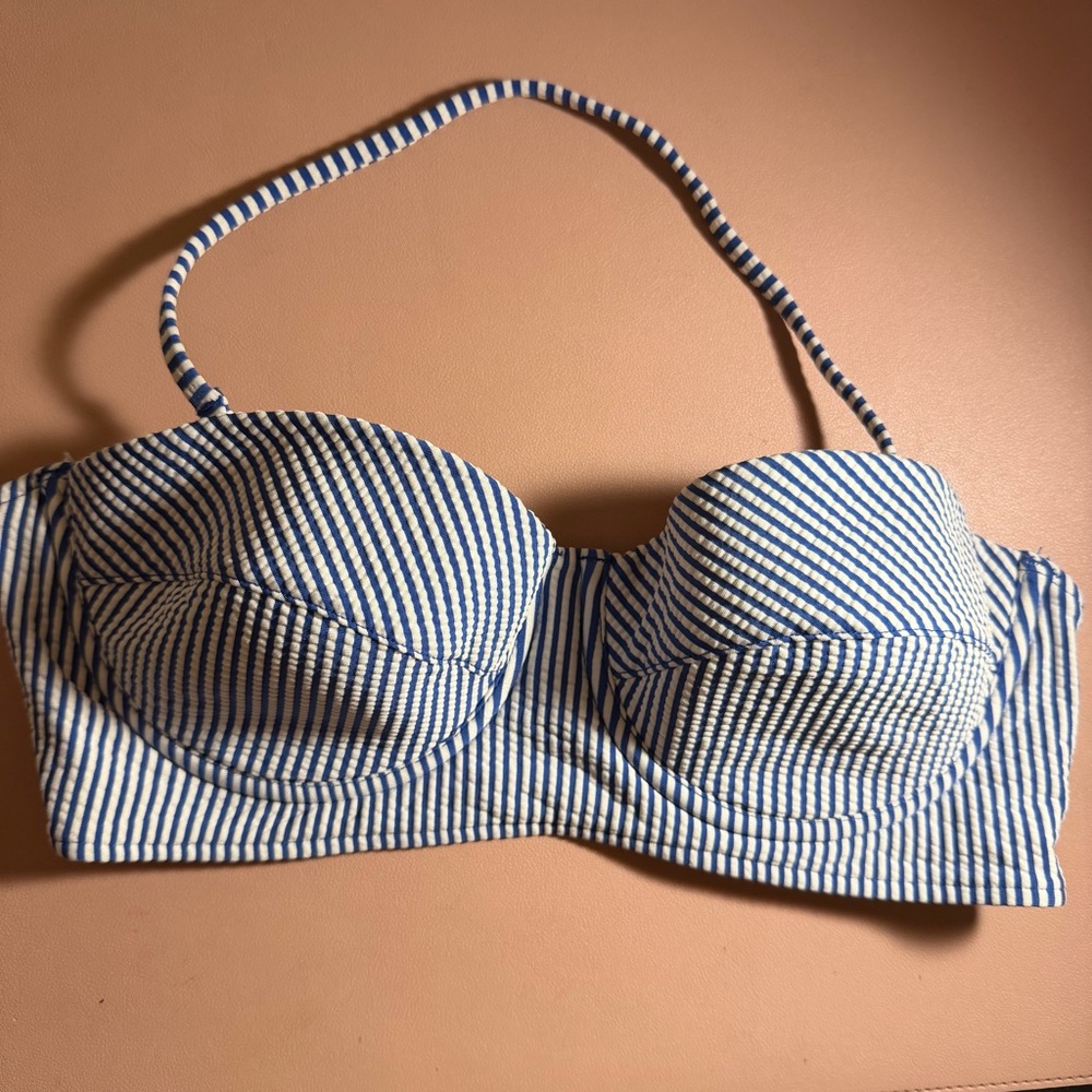Vineyard Vines Seersucker Strapless Small Bikini Top Blue White Stripe Bandeau